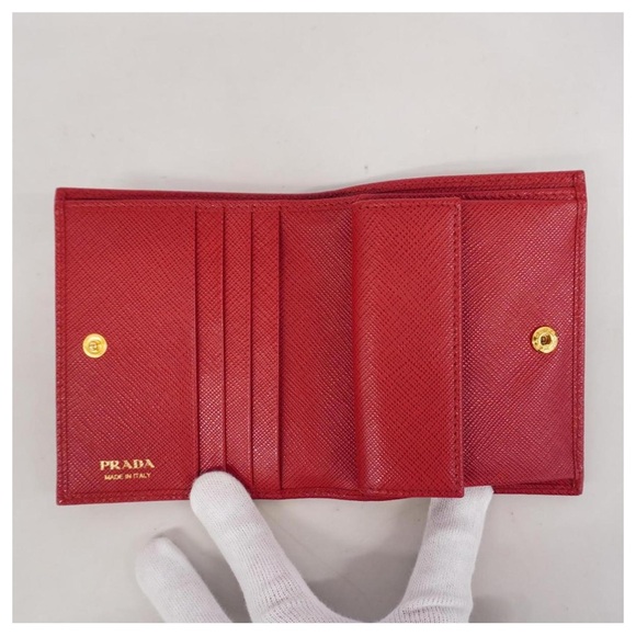 Prada Red Leather Wallet - Picture 4 of 5